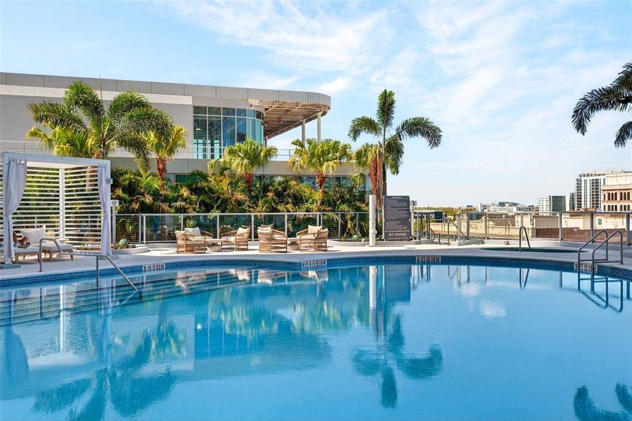 Community amenities in , St. Petersburg (Image 62). Community amenities in , St. Petersburg (Image 62).