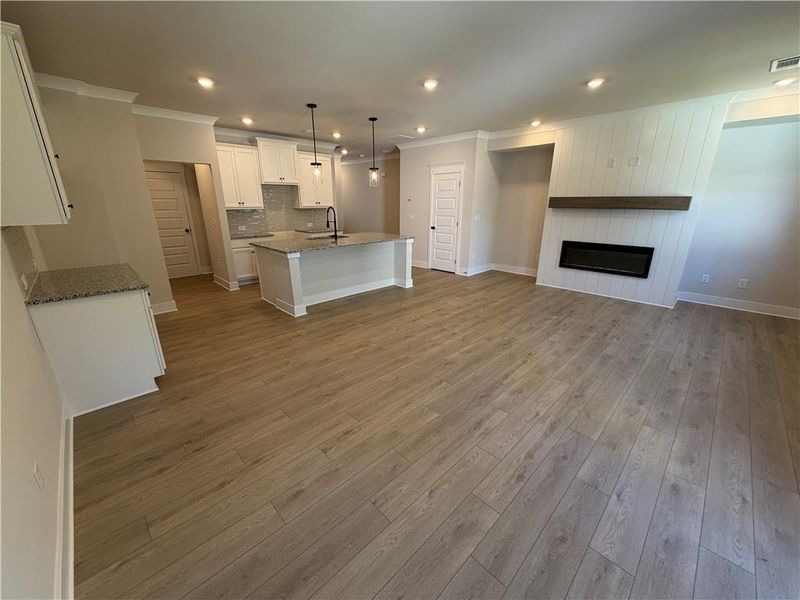 Spacious, unfurnished interior of a new home in Millstone at Mundy Mill, Gainesville (Image 25).