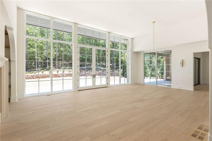 Spacious, unfurnished interior of a new home in , Chattahoochee Hills (Image 14). Spacious, unfurnished interior of a new home in , Chattahoochee Hills (Image 14).