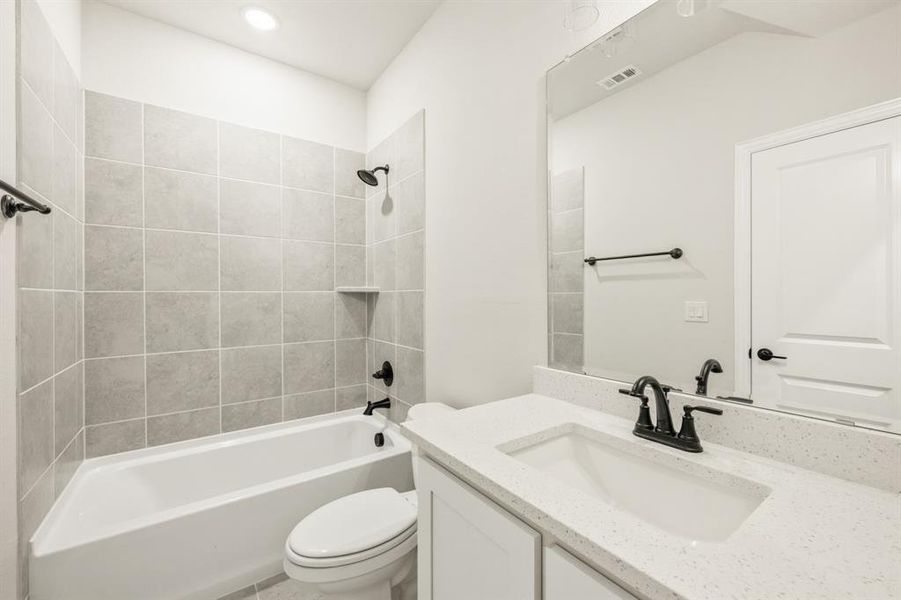 Furnished interior view inside a new home in Legacy Ranch Classic 60, Melissa (Image 12). Furnished interior view inside a new home in Legacy Ranch Classic 60, Melissa (Image 12).