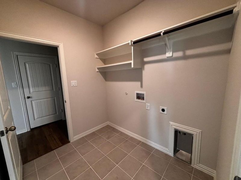 Spacious, unfurnished interior of a new home in Hillview Addition, Decatur (Image 13).