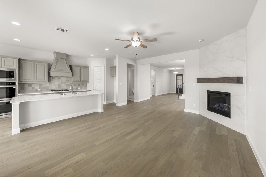 Image 27 representing the Sherman by Windsor Homes in Anna Town Square, Anna, TX.