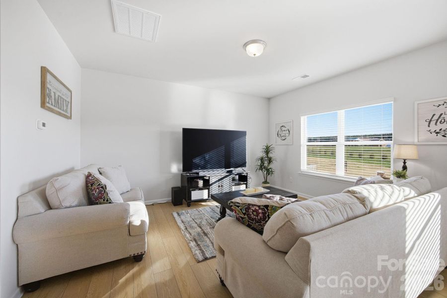 Furnished interior view inside a new home in Catawba Trace, Catawba (Image 25). Furnished interior view inside a new home in Catawba Trace, Catawba (Image 25).