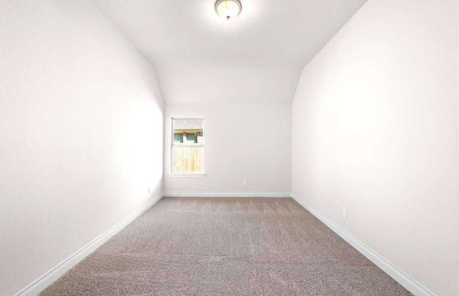 Representative unfurnished interior of a home built from the 2464 by Ravenna Homes in The Highlands 55′, Porter (Image 36). Representative unfurnished interior of a home built from the 2464 by Ravenna Homes in The Highlands 55′, Porter (Image 36).