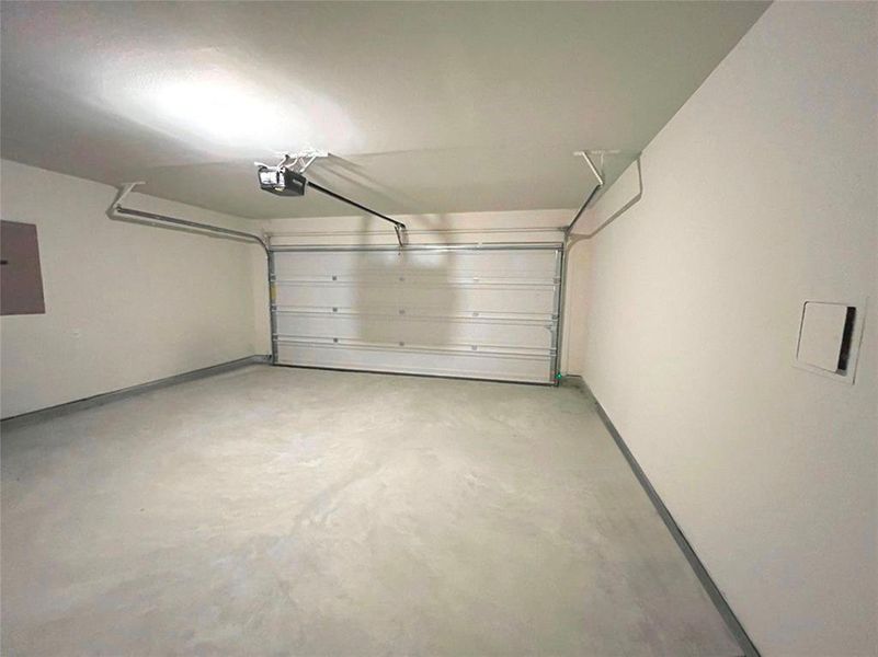 Spacious, unfurnished interior of a new home in Labein Villas, Greenville (Image 19). Spacious, unfurnished interior of a new home in Labein Villas, Greenville (Image 19).