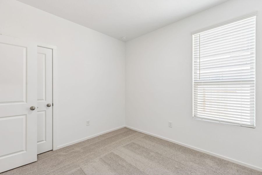 Spacious, unfurnished interior of a new home in Mavera, Conroe (Image 18).