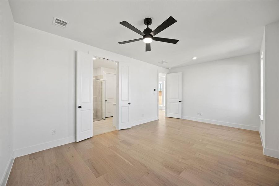 Spacious, unfurnished interior of a new home in Fields, Frisco (Image 21).