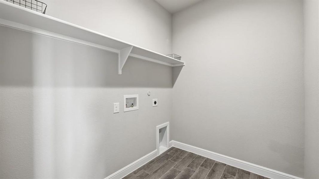 Spacious, unfurnished interior of a new home in Treeline, Justin (Image 14).