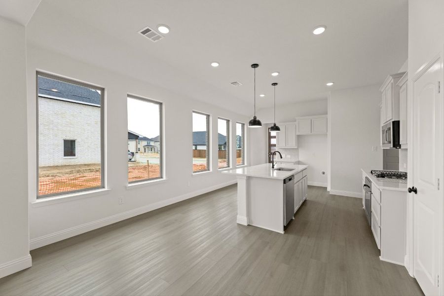 Representative furnished interior of a home built from the Stonegate by Pacesetter Homes in La Terra at Uptown Celina, Celina (Image 8).