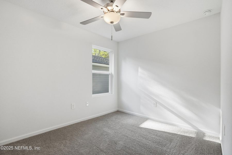 Spacious, unfurnished interior of a new home in , Jacksonville (Image 18).