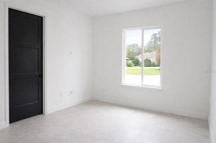 Spacious, unfurnished interior of a new home in , Palm Coast (Image 14).