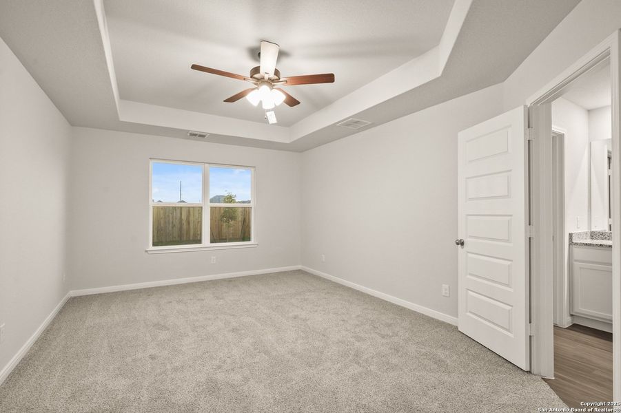 Spacious, unfurnished interior of a new home in Swenson Heights, Seguin (Image 19).