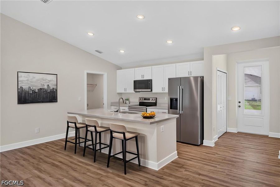 Furnished interior view inside a new home in Cape Coral, Cape Coral (Image 7).