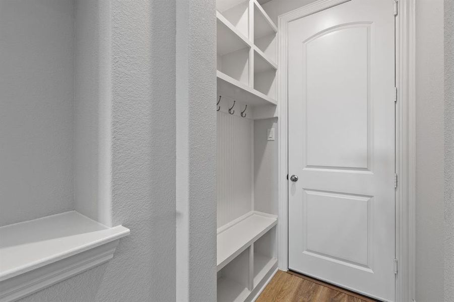 DAL_South Pointe_Lockhart II_ 2113 Birch Street (33) DAL_South Pointe_Lockhart II_ 2113 Birch Street (33)