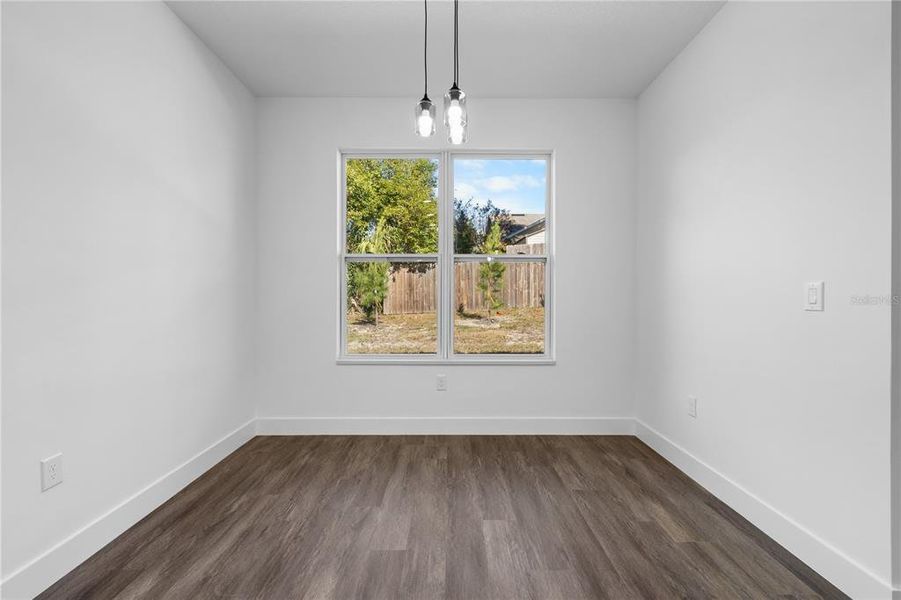 Spacious, unfurnished interior of a new home in , Deland (Image 23).