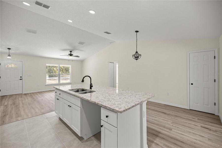 Furnished interior view inside a new home in , Ocklawaha (Image 9).