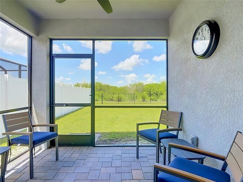 Exterior details and patio area of a home in Caloosa Cove, Labelle (Image 32).