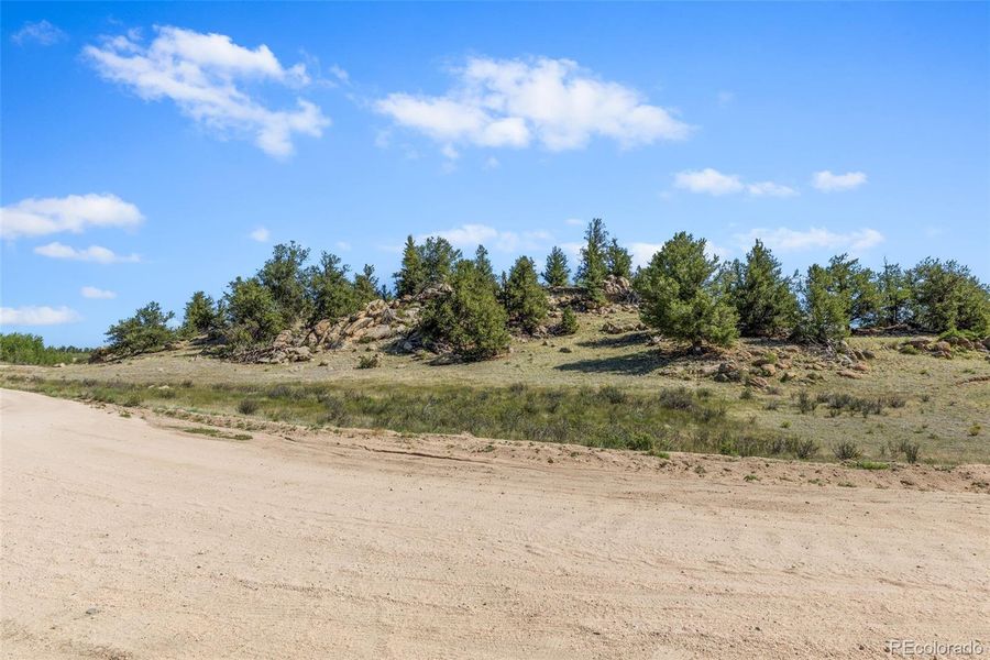 Image 21 of a home in .