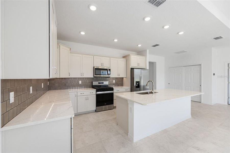 Furnished interior view inside a new home in Calesa Township, Ocala (Image 8).