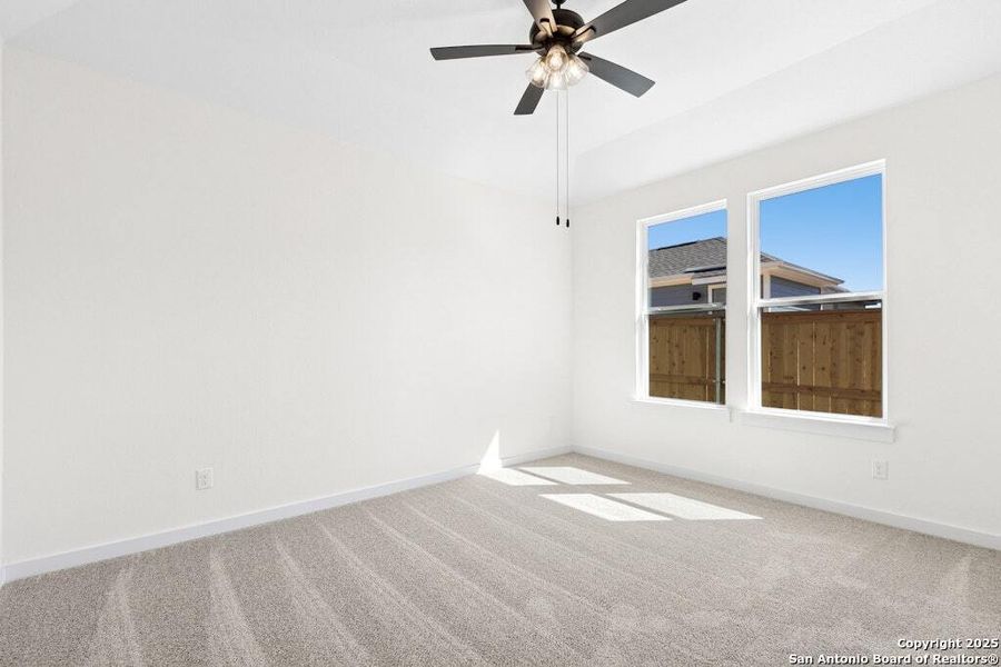 Spacious, unfurnished interior of a new home in Mayfair, New Braunfels (Image 25).