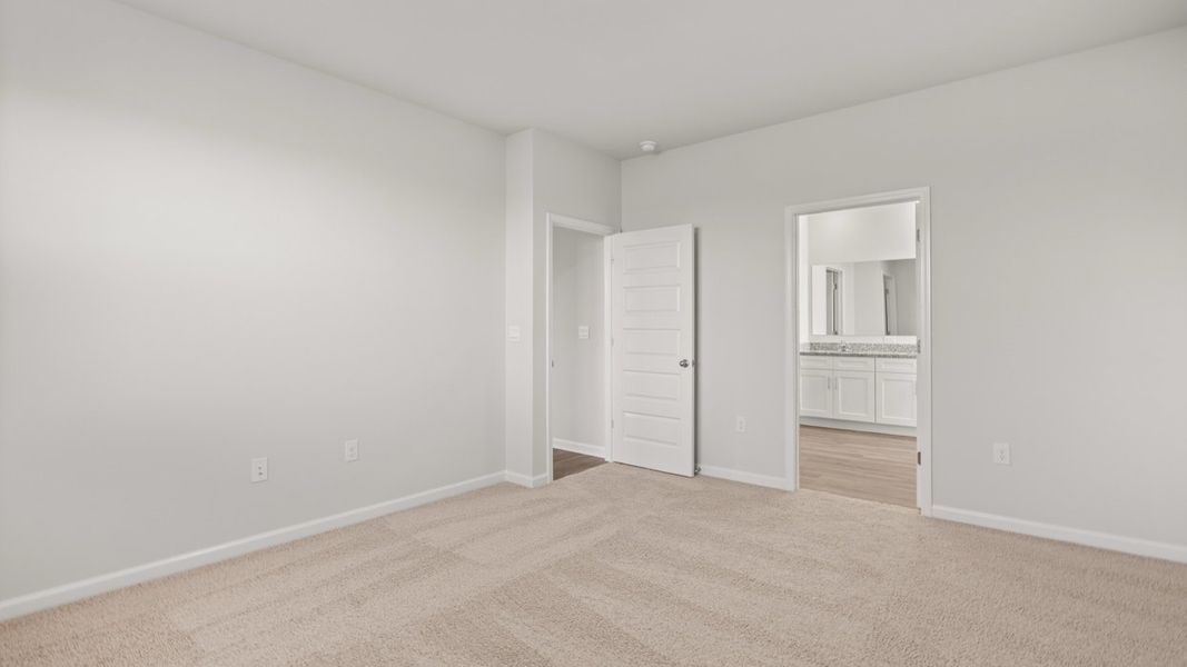Representative unfurnished interior of a home built from the Elle by D.R. Horton in Highland Hills, Graniteville (Image 19).
