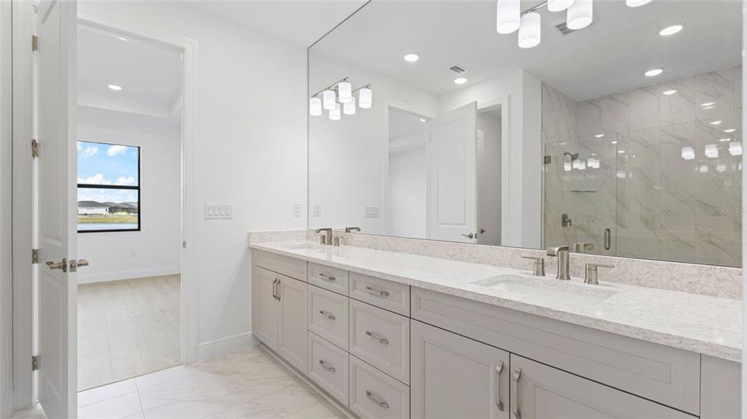 Furnished interior view inside a new home in Cresswind Lakewood Ranch, Lakewood Ranch (Image 10).