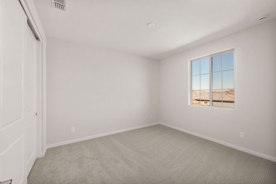 Spacious, unfurnished interior of a new home in Harvest - Enchantment Series, Queen Creek (Image 27). Spacious, unfurnished interior of a new home in Harvest - Enchantment Series, Queen Creek (Image 27).