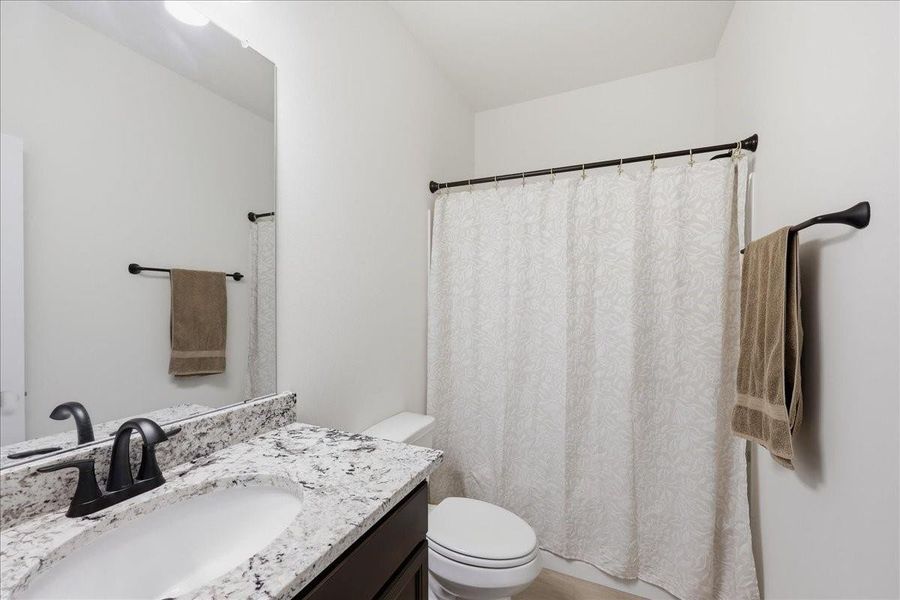 Furnished interior view inside a new home in , Orange (Image 20).