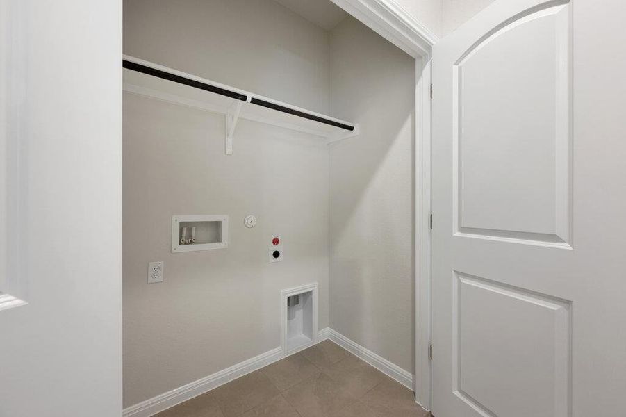 Spacious, unfurnished interior of a new home in La Cima, San Marcos (Image 32).