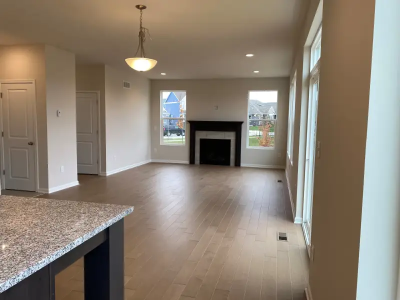 Representative unfurnished interior of a home built from the The Eaton by Norfolk Homes in Offsite Builds Southern Michigan, Ann Arbor (Image 17).