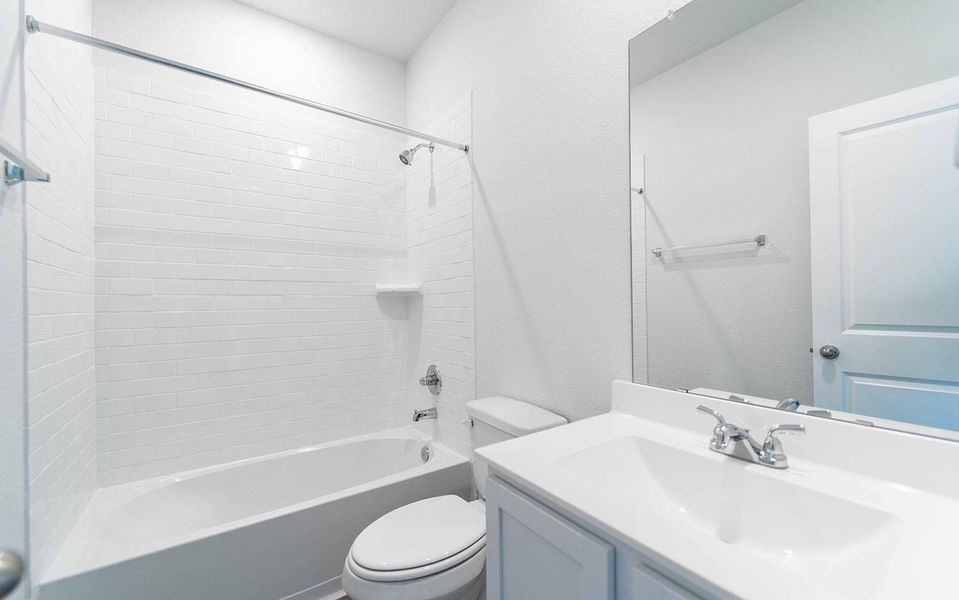 Furnished interior view inside a new home in Colony at Pinehurst, Pinehurst (Image 2).