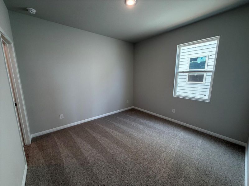 Spacious, unfurnished interior of a new home in Lariat, Liberty Hill (Image 14).