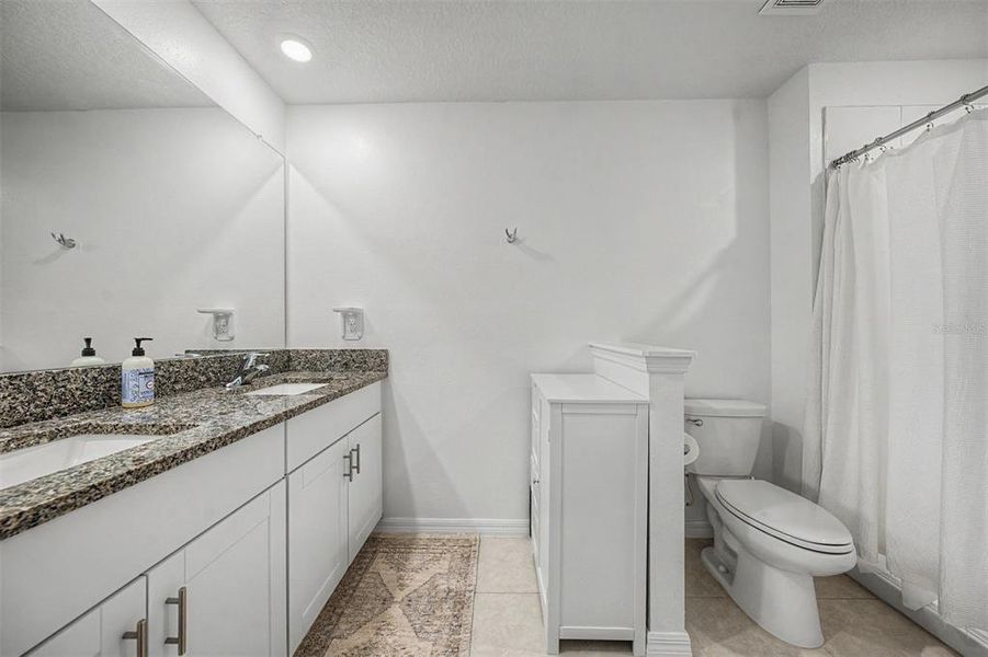 Furnished interior view inside a new home in , San Antonio (Image 37).