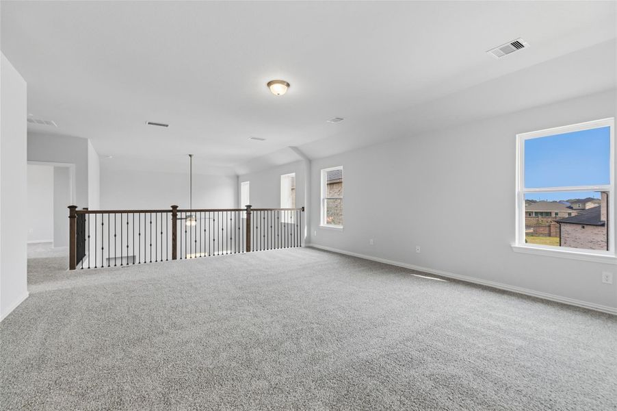 Spacious, unfurnished interior of a new home in Cypress Green, Hockley (Image 10).