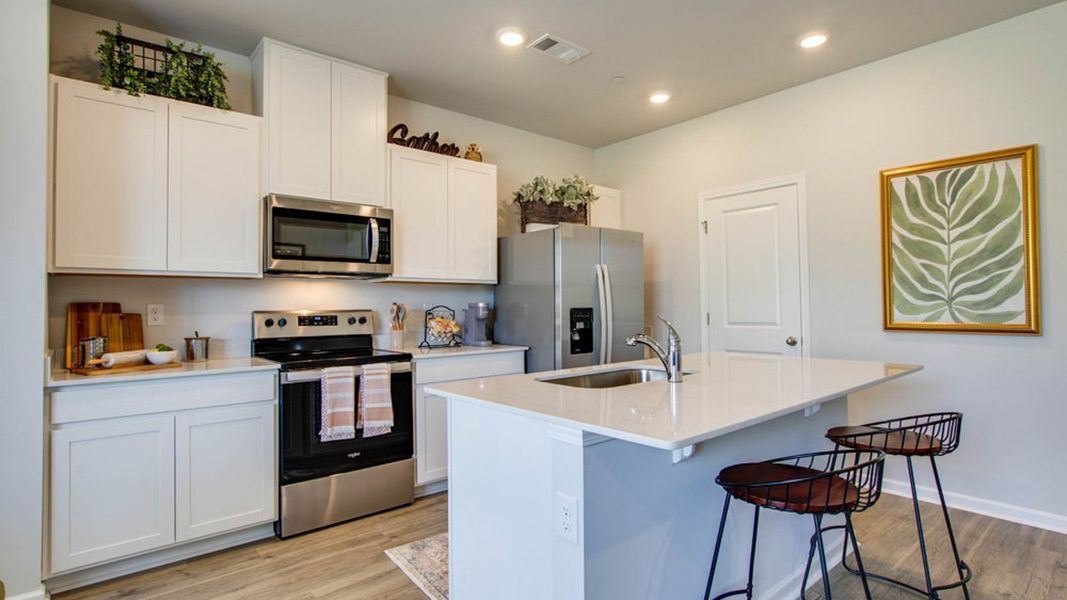 Furnished interior view inside a new home in Woodbridge Glen Townhomes, Lebanon (Image 11).