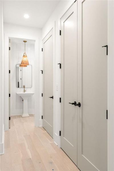 Image 28 of a home in .