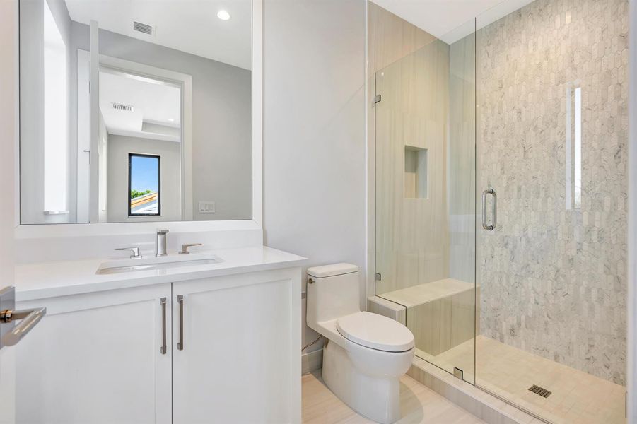 Guest Bath 4 Guest Bath 4