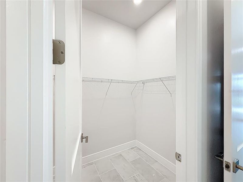 Spacious, unfurnished interior of a new home in , Port Charlotte (Image 58).