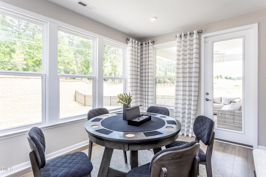 Contour015 Contour015