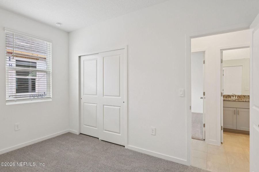 Spacious, unfurnished interior of a new home in Cypress Meadows - Signature Series, Jacksonville (Image 23).