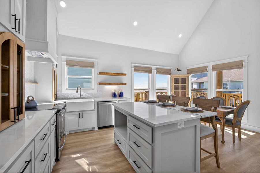 Furnished interior view inside a new home in , Bolivar (Image 12).