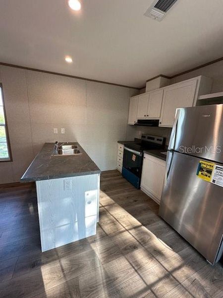 Image 30 of a home in . Image 30 of a home in .