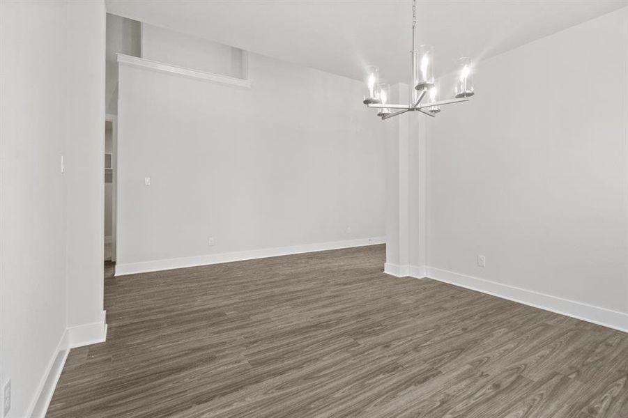 Spacious, unfurnished interior of a new home in Lyons Crest Estates, Garland (Image 37).