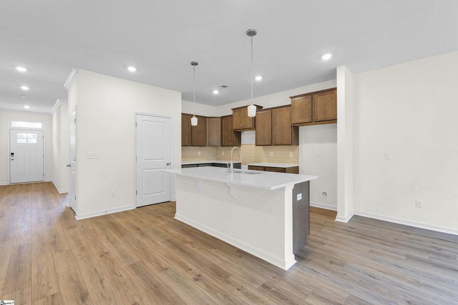 Furnished interior view inside a new home in Lynbrook, Boiling Springs (Image 8).