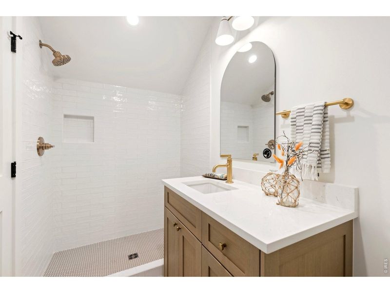 Furnished interior view inside a new home in , Superior (Image 40).