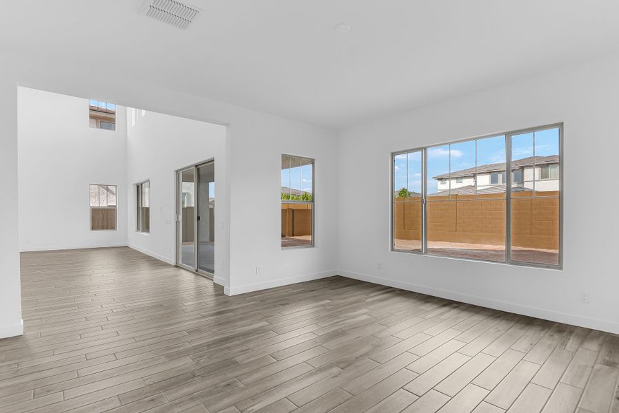 Spacious, unfurnished interior of a new home in Stonehaven, Glendale (Image 24). Spacious, unfurnished interior of a new home in Stonehaven, Glendale (Image 24).