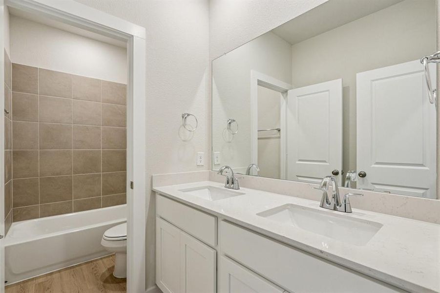 Furnished interior view inside a new home in Hickory Hill, Sherman (Image 14).