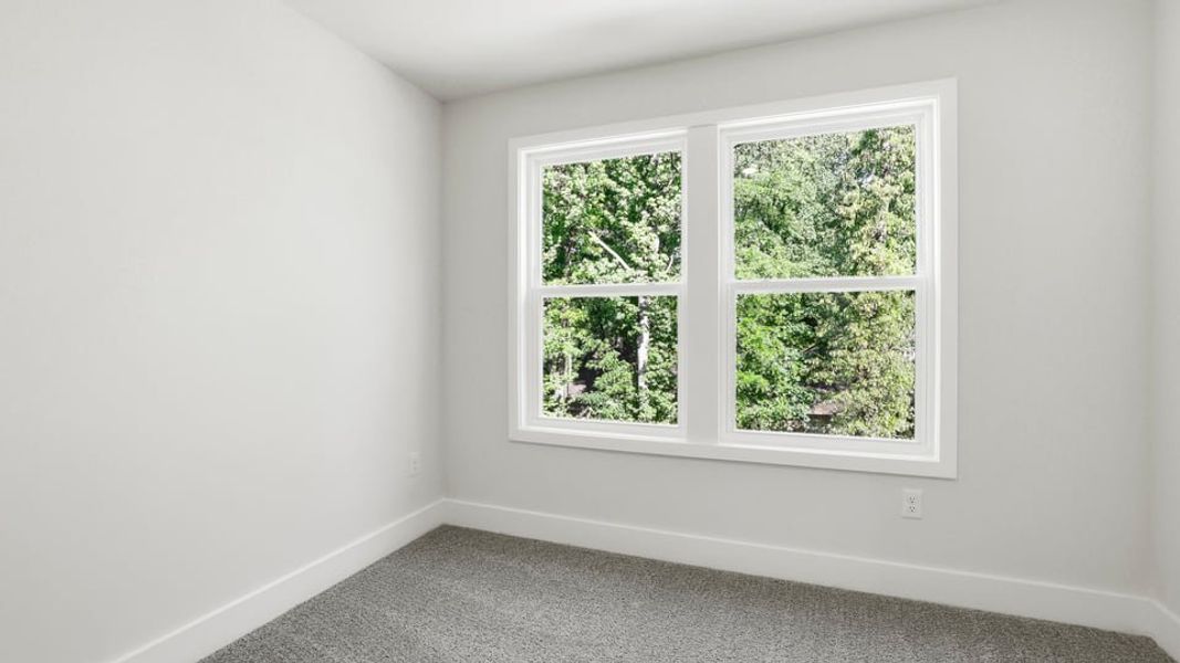 Spacious, unfurnished interior of a new home in Hidden Hills, Spartanburg (Image 26).