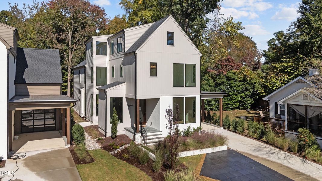 2-web-or-mls-dji_fly_20250901_081722_029