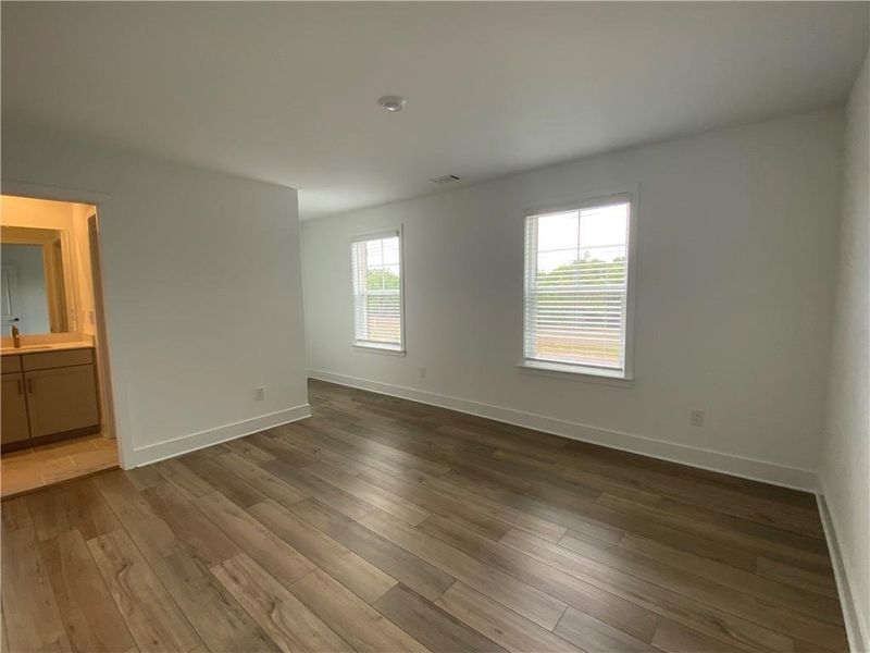 Spacious, unfurnished interior of a new home in Estates at Yellow Creek, Cumming (Image 8). Spacious, unfurnished interior of a new home in Estates at Yellow Creek, Cumming (Image 8).